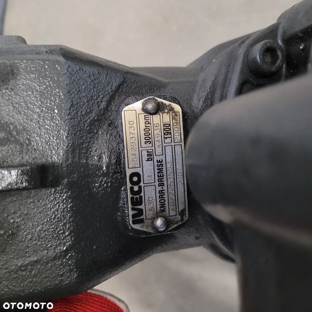 KOMPRESOR +WSPOMAGANIE IVECO STRALIS ORYGINAŁ 504293730 CHWALIM116 - 4