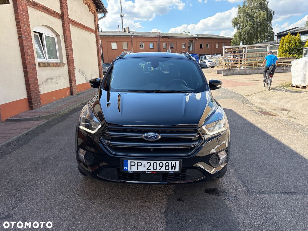 Ford Kuga 1.5 EcoBoost 2x4 ST-Line - 6
