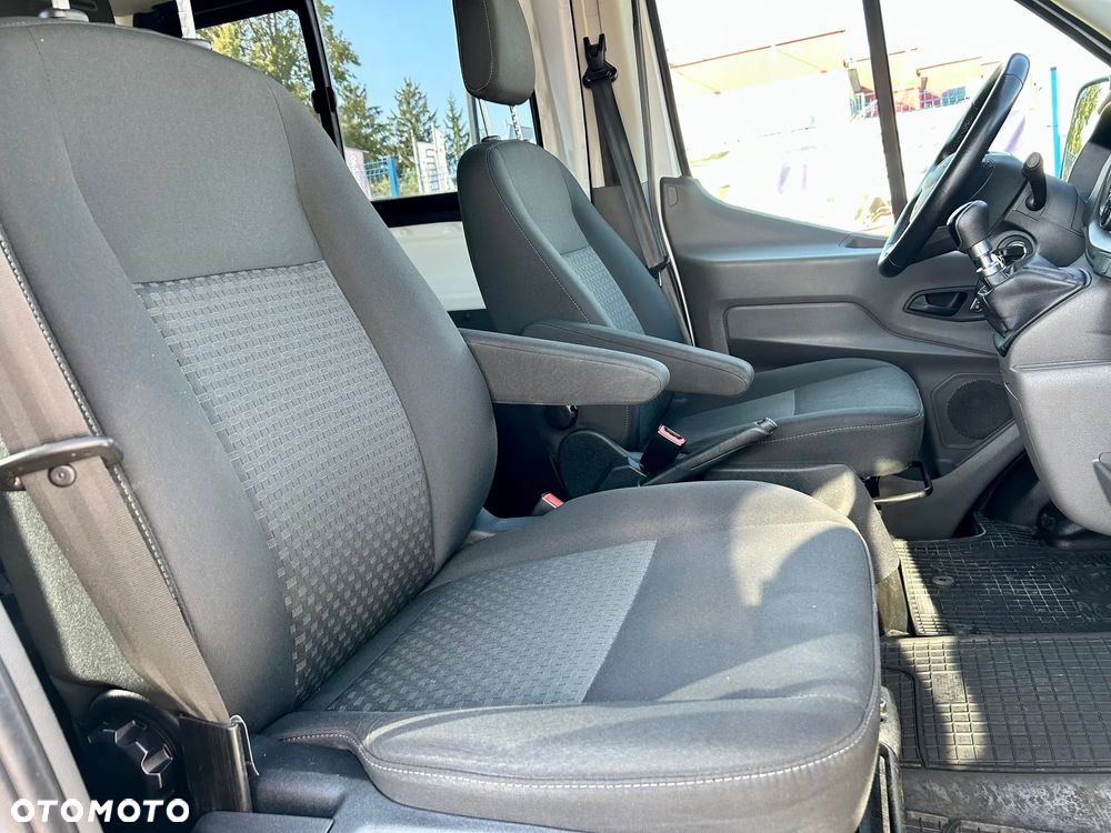 Ford Transit - 15
