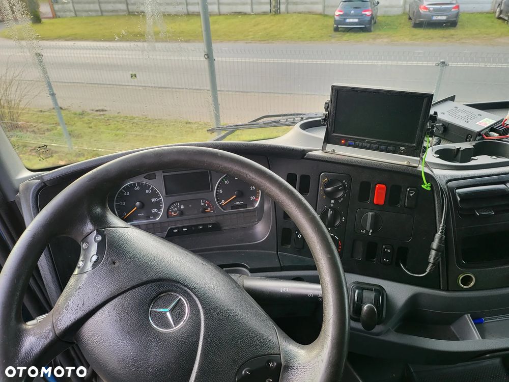 Mercedes-Benz AXOR 1824 - 13