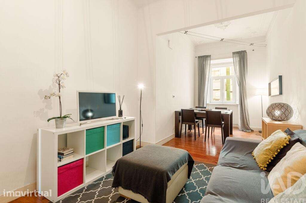 Apartamento T2 em Alcântara de 59 m2 - Grande imagem: 2/19