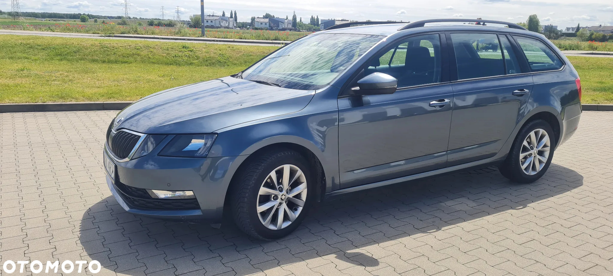Skoda Octavia 1.6 TDI Ambition DSG - 4