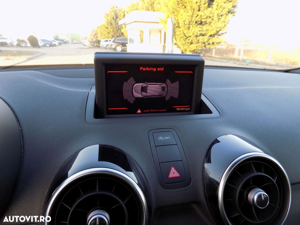 Audi A1 1.2 TFSI ack Ambition - 14