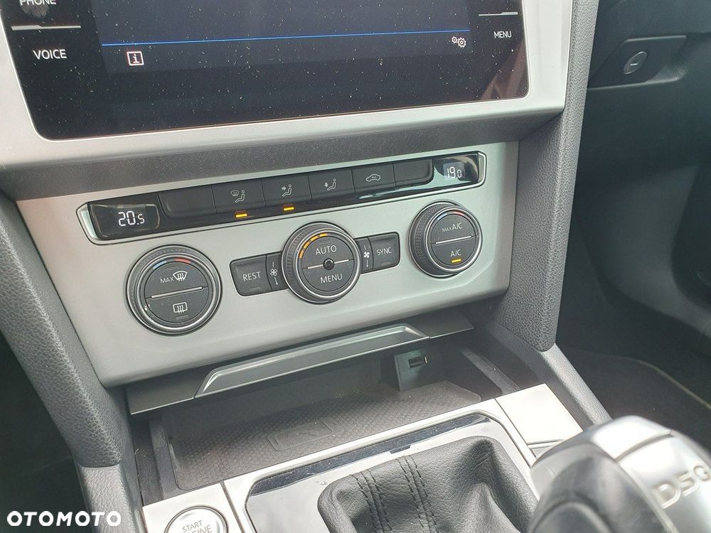 Volkswagen Passat 1.5 TSI EVO Comfortline DSG - 21