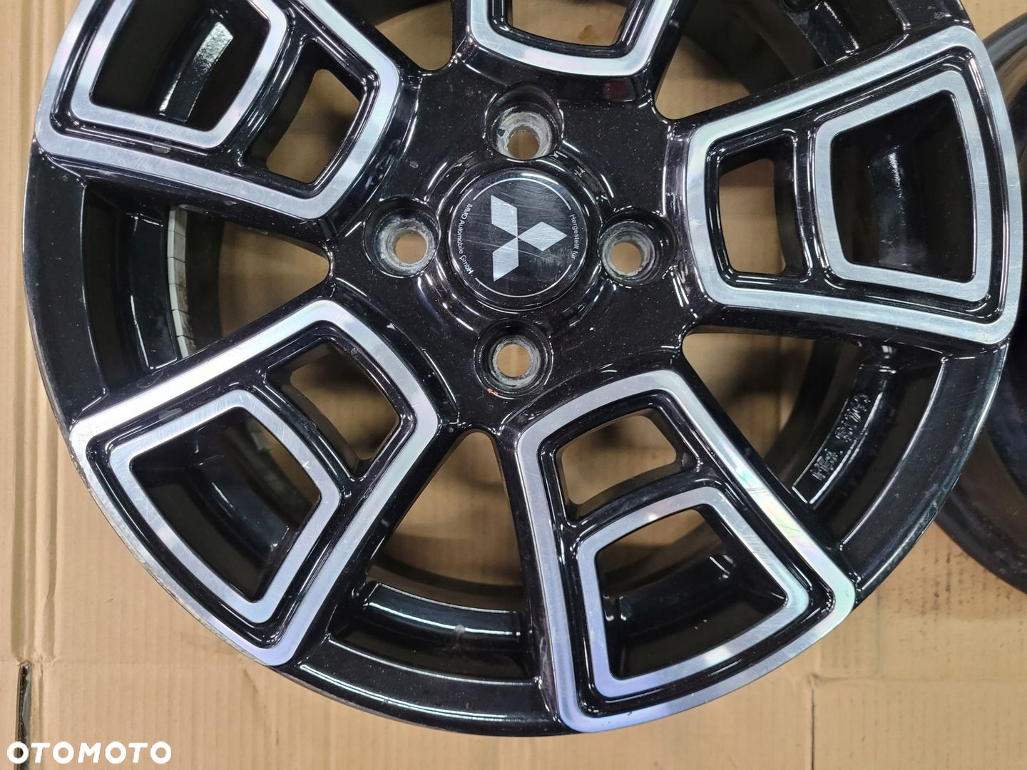 Felga aluminiowa Mitsubishi OE Space Star 6.0" x 15" 4x100 ET 42 - 5