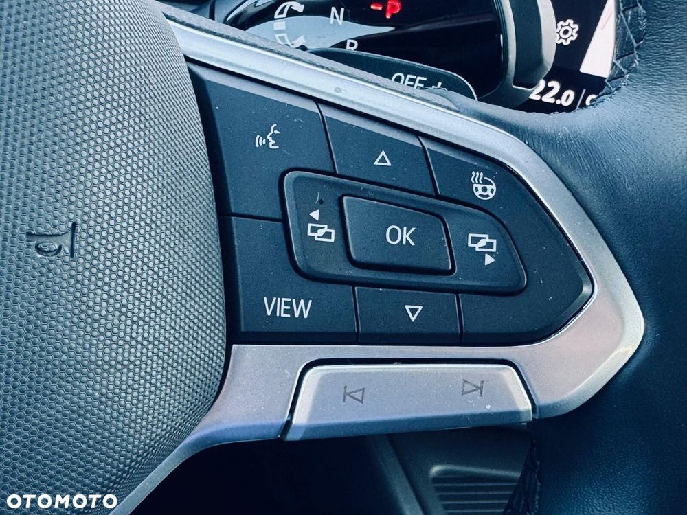 Volkswagen Passat - 27