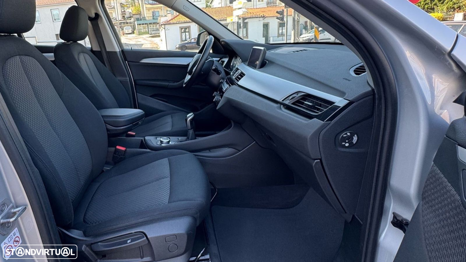 BMW X1 16 d sDrive - 11