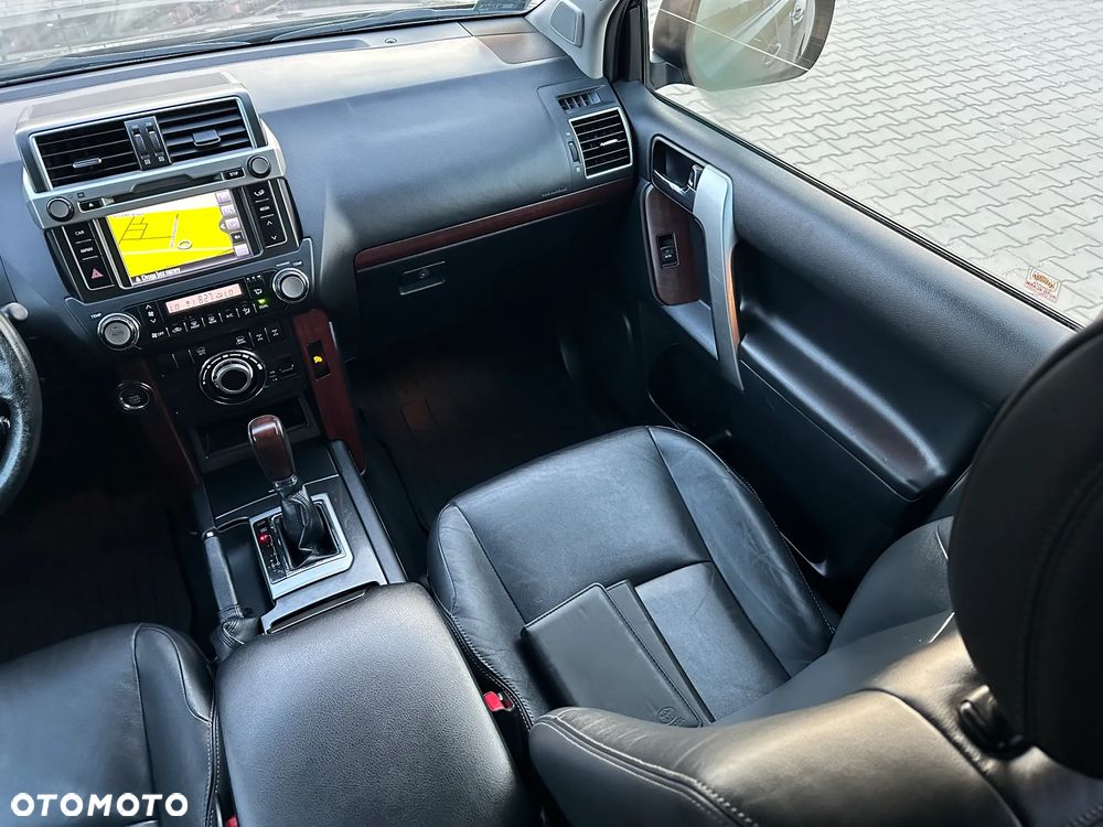 Toyota Land Cruiser LC 2.8 D-4D Invincible - 25