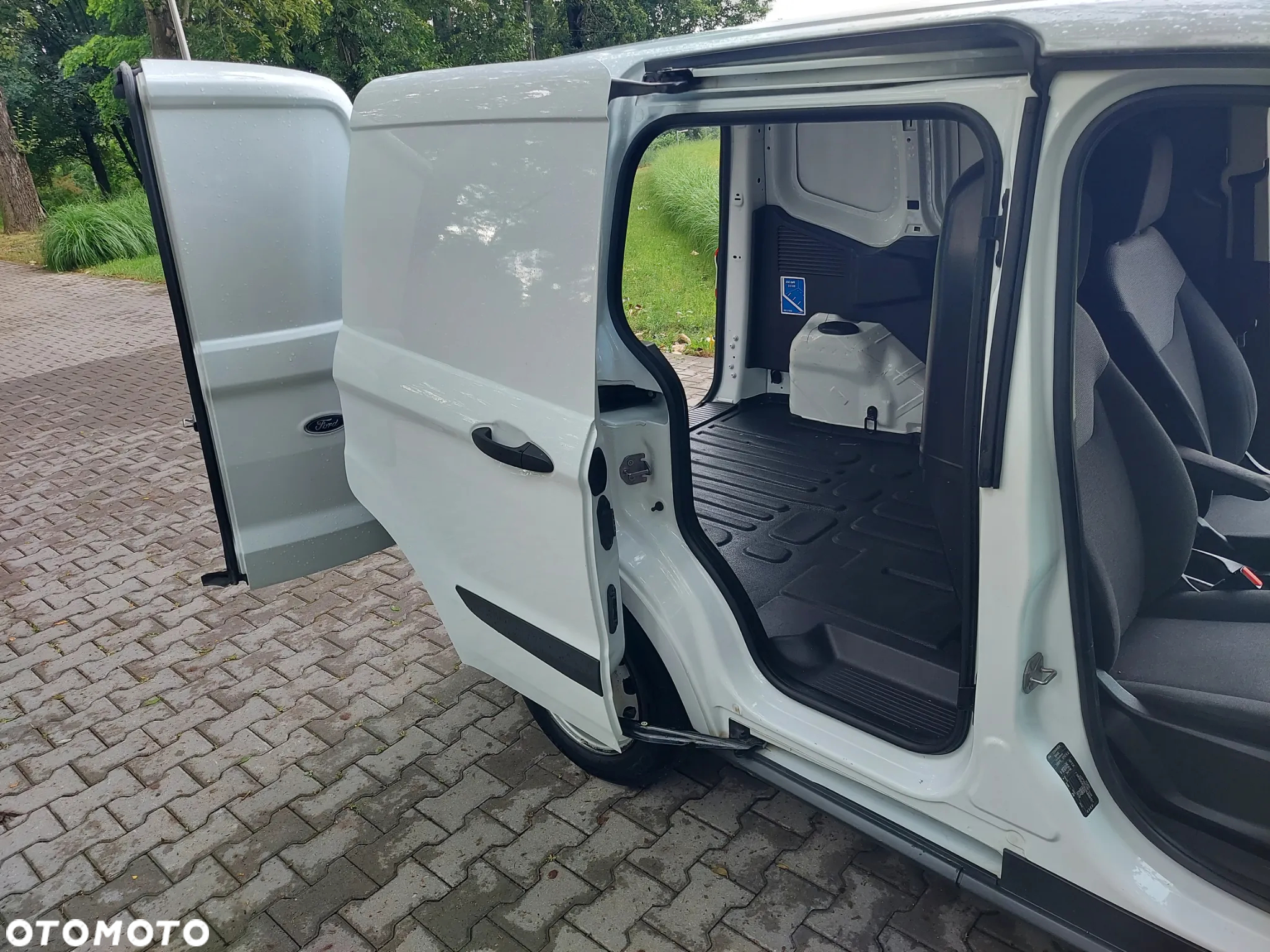 Ford Transit Courier 1.0 EcoBoost Trend - 12