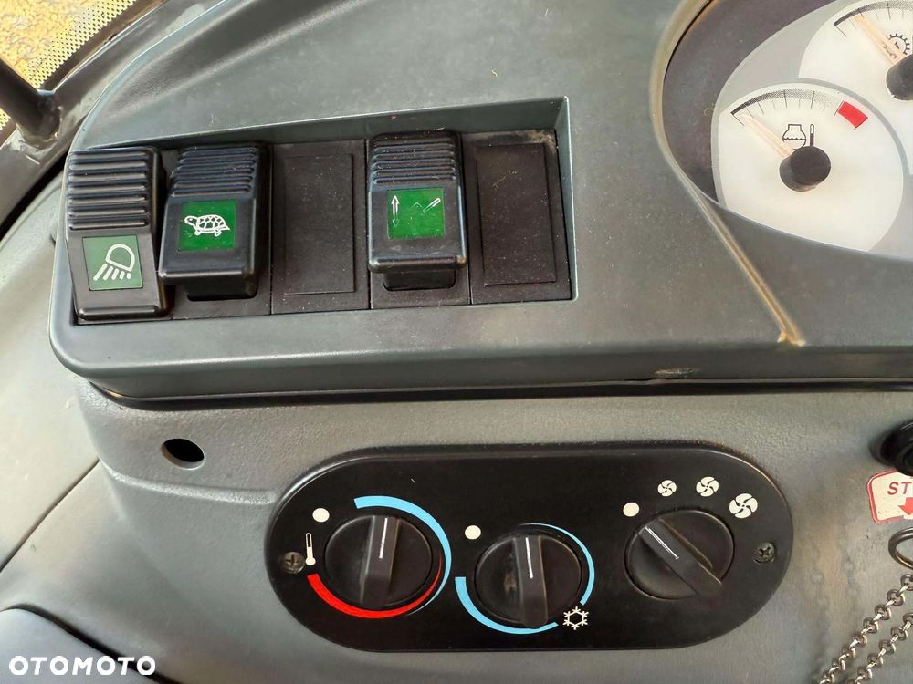 New Holland B 110-4PT - 19