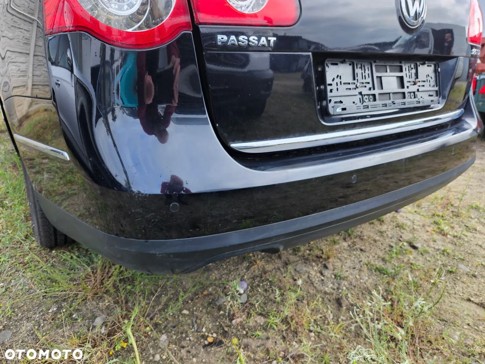 VW Passat B6 Kombi Zderzak Tył PDC LC9X - 2