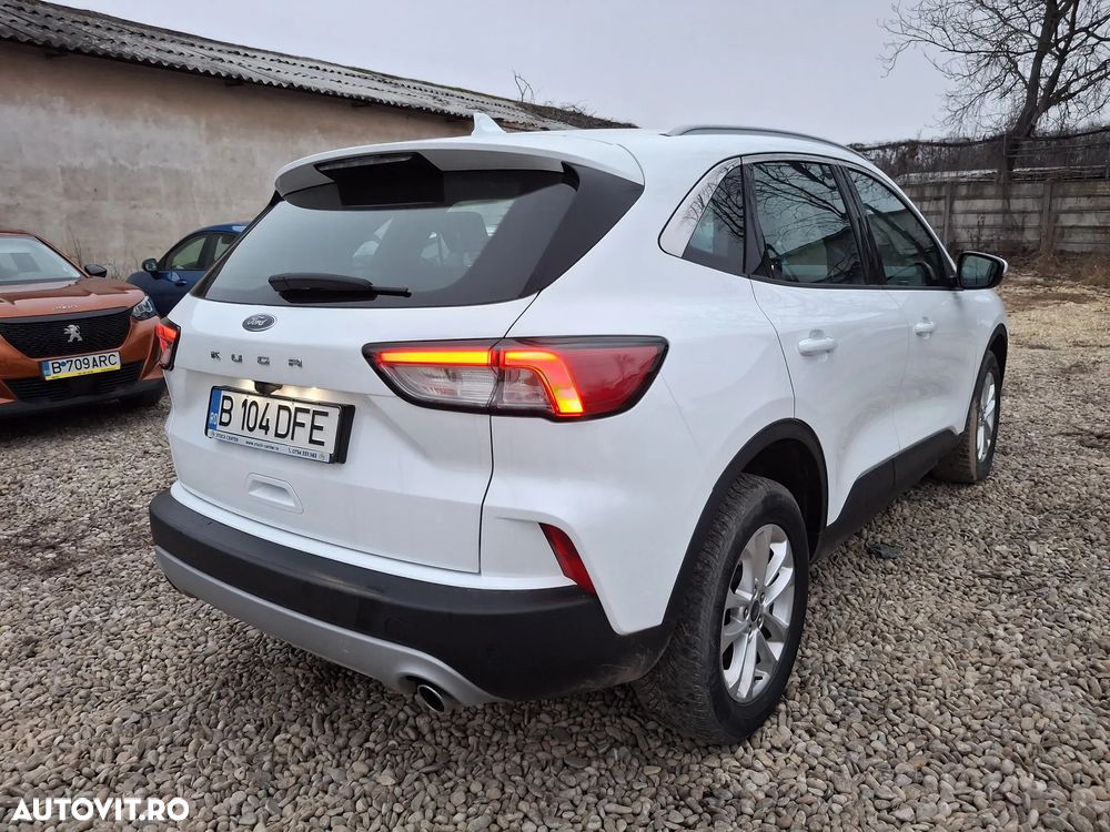 Ford Kuga 1.5 EcoBoost FWD Titanium - 5