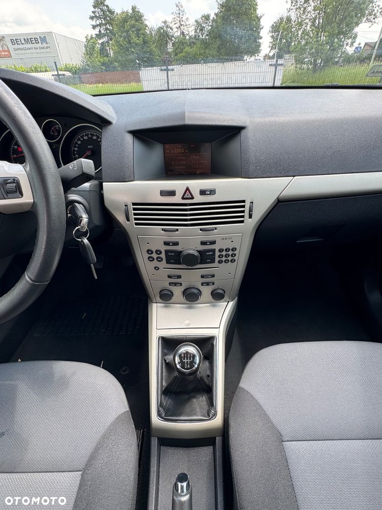 Opel Astra - 27