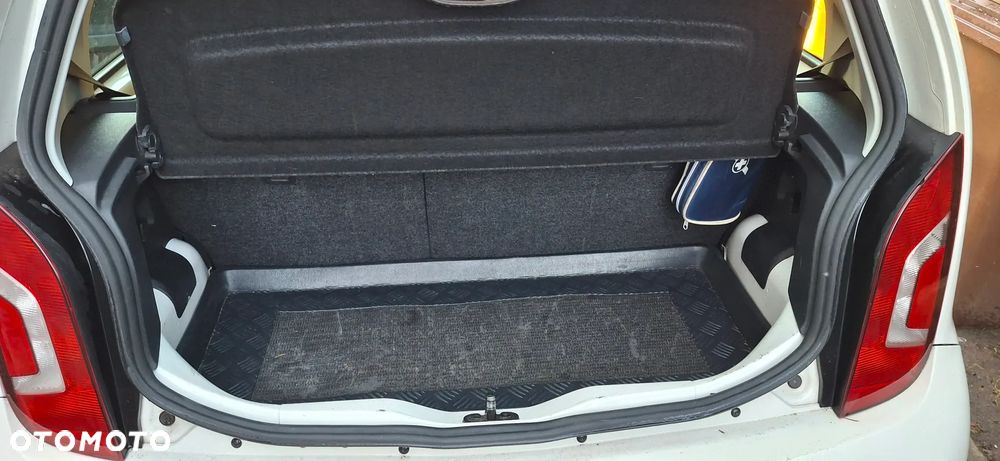 Volkswagen up! 1.0 move CityLine - 8