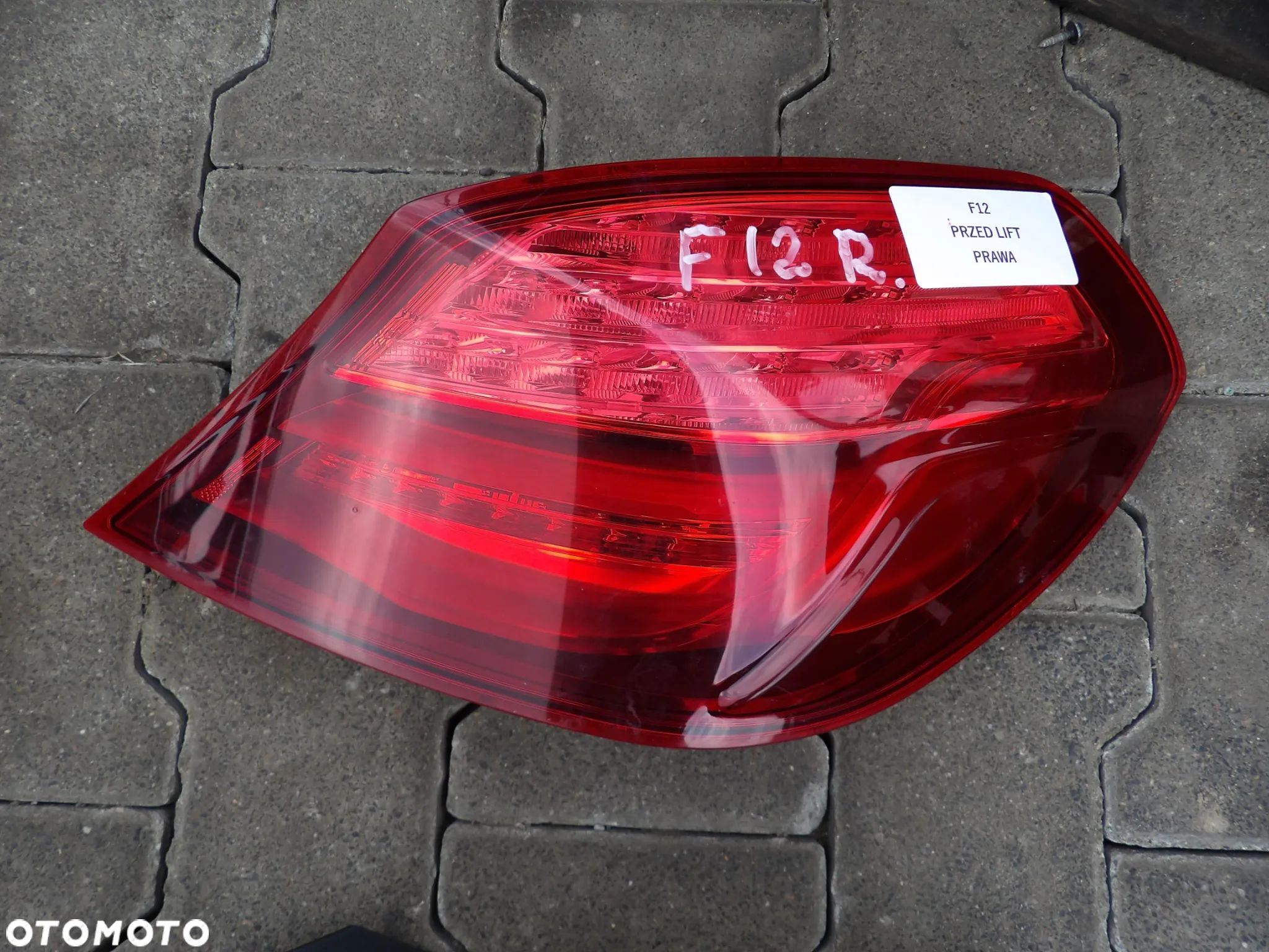 BMW - F12 - PRZED LIFT - LAMPA TYLNA  - PRAWA - 7210579-08 - 1
