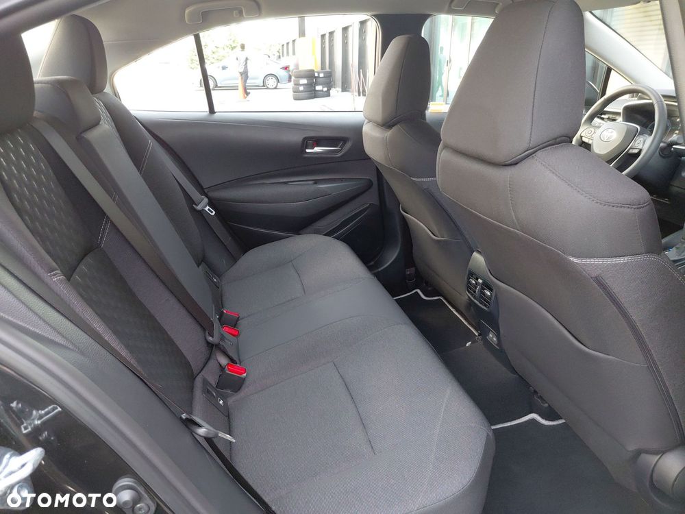 Toyota Corolla 1.8 Hybrid Comfort - 10