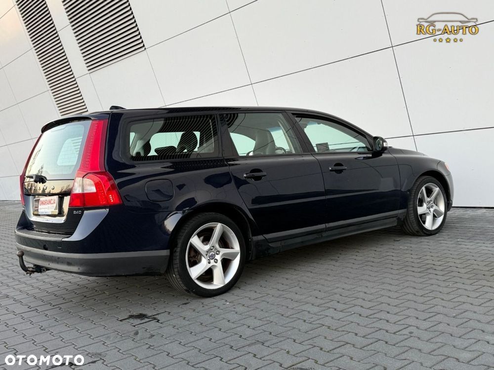 Volvo V70 - 8