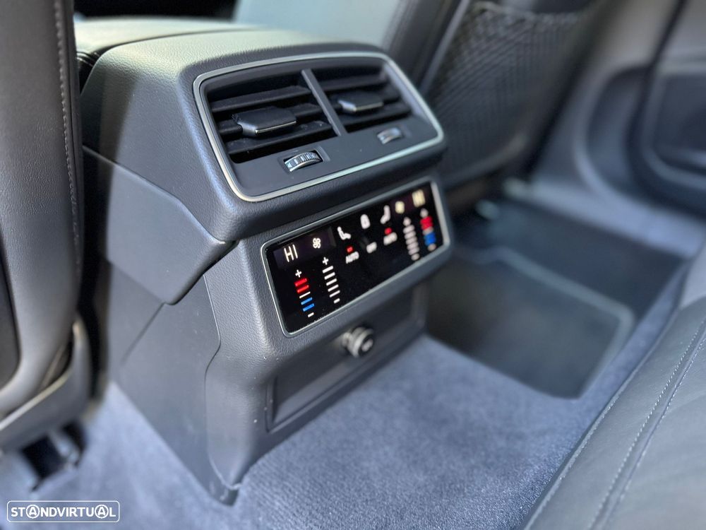 Audi A6 Avant 55 TFSI e quattro S tronic S line - 19