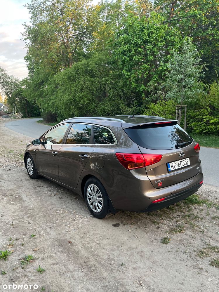 Kia Ceed 1.6 CRDi XL - 4