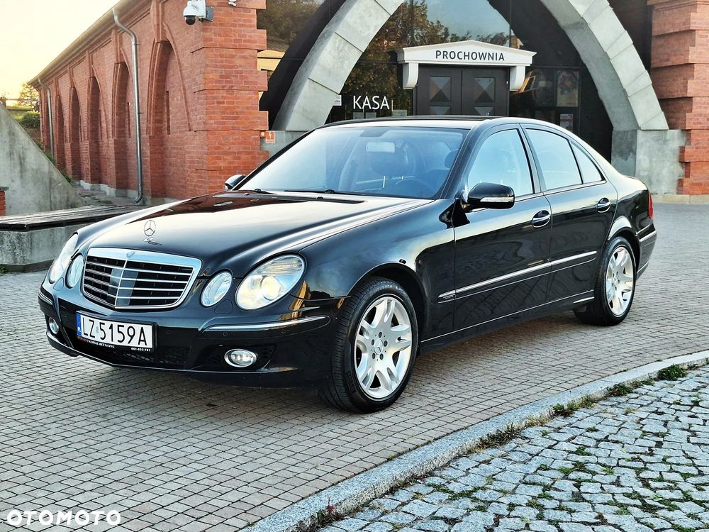 Mercedes-Benz Klasa E 500 Elegance - 12
