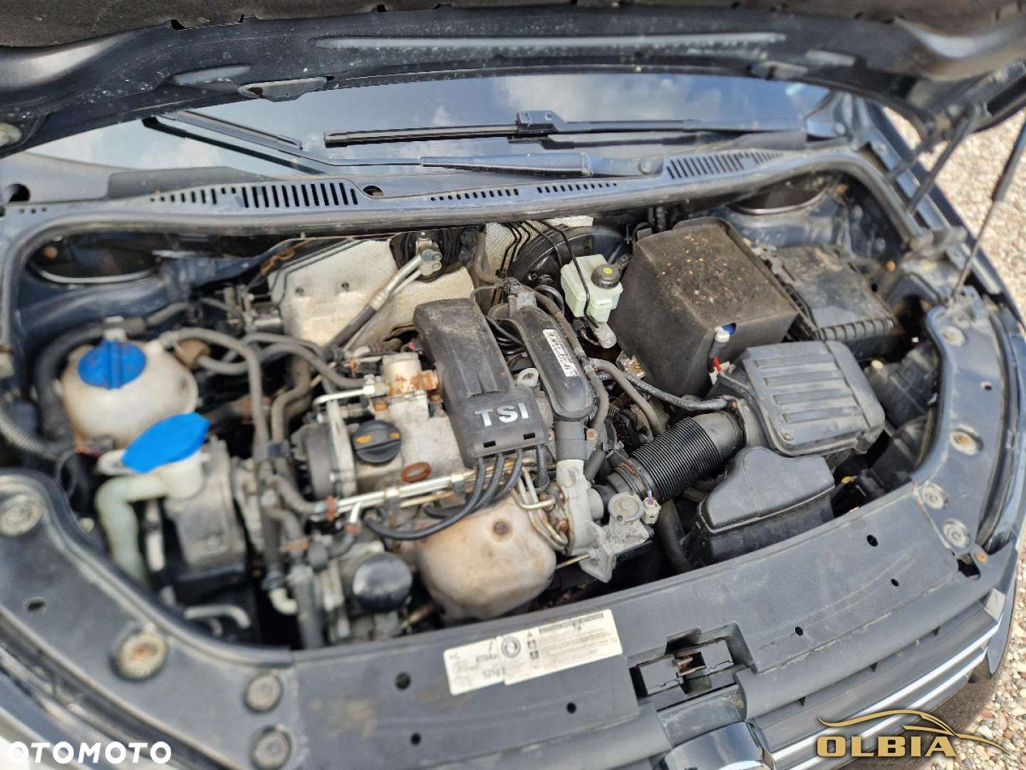 Volkswagen Touran - 36