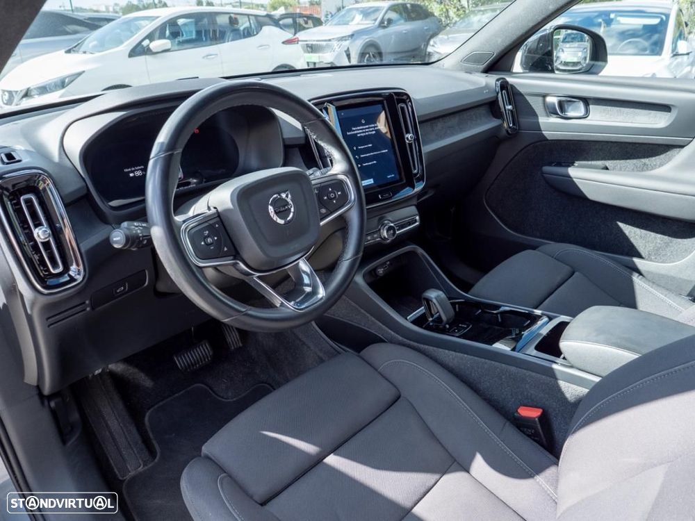 Volvo XC 40 Recharge Pro - 23