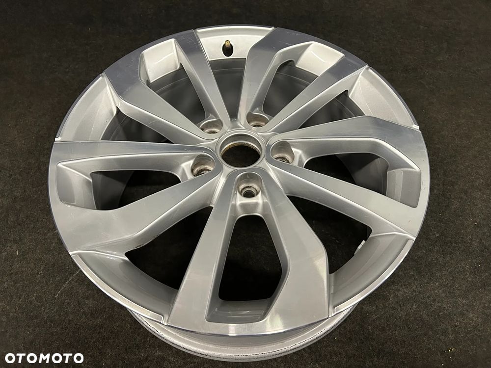 Alufelga VW T-Roc 17 cali 5x112 1szt. 2GA601025AG - 2