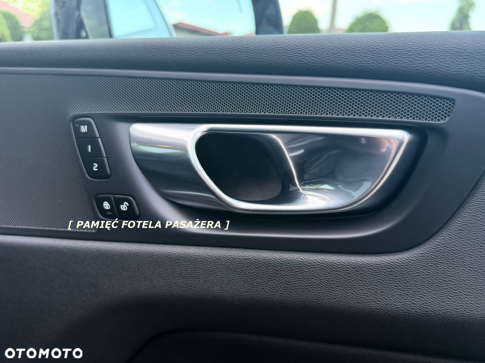 Volvo XC 60 B4 D Geartronic RDesign - 15