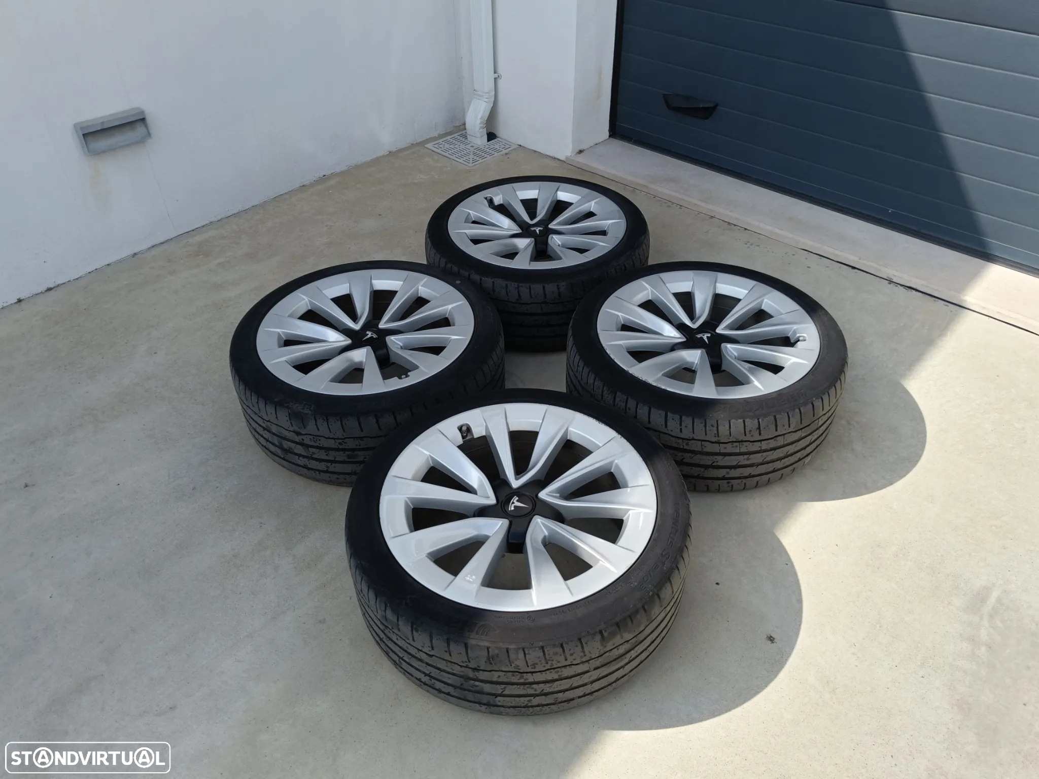 Tesla Model 3 Long Range Tração Integral - 18