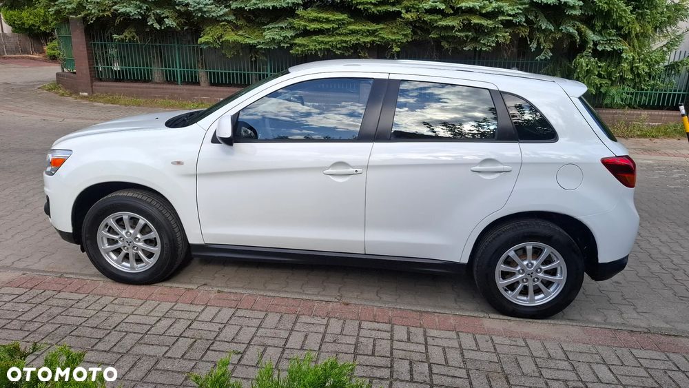 Mitsubishi ASX 1.6 2WD Diamant Edition - 2