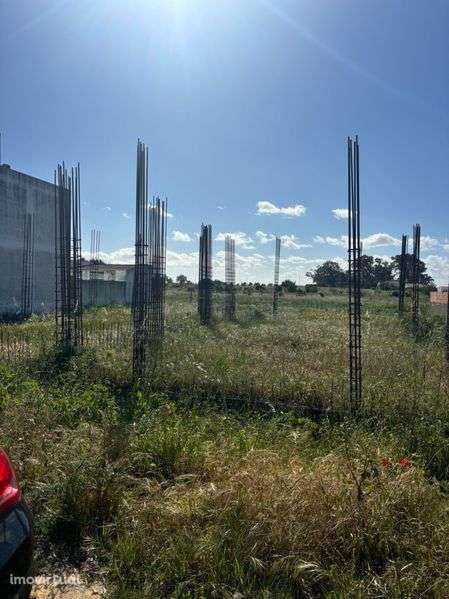 Terreno Urbano para construção - Grande imagem: 2/3