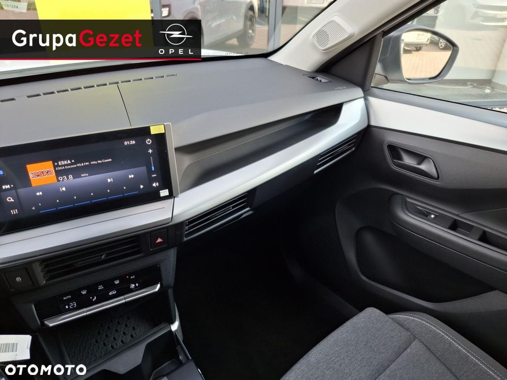 Opel Frontera - 11