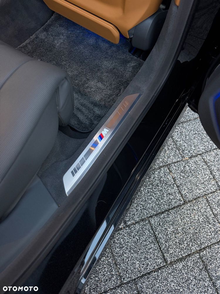 BMW Seria 7 - 24