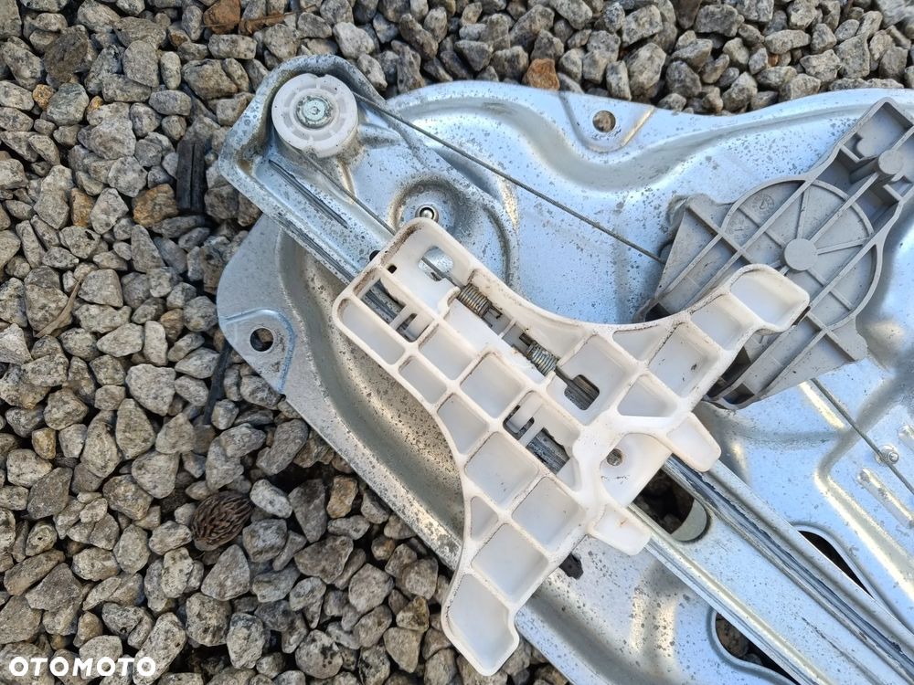 HYUNDAI IX35 MECHANIZM PODNOŚNIK SZYBY LEWY PRAWY PRZÓD PRZEDNI TYLNY TYŁ - 16