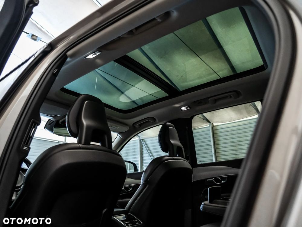 Volvo XC 90 T8 AWD Twin Engine Geartronic RDesign - 33