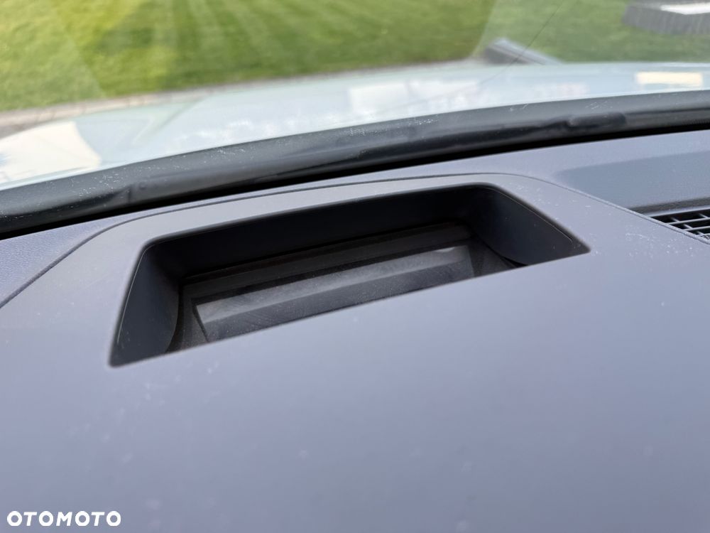 Volkswagen Golf 2.0 TDI 4Motion DSG Highline - 25