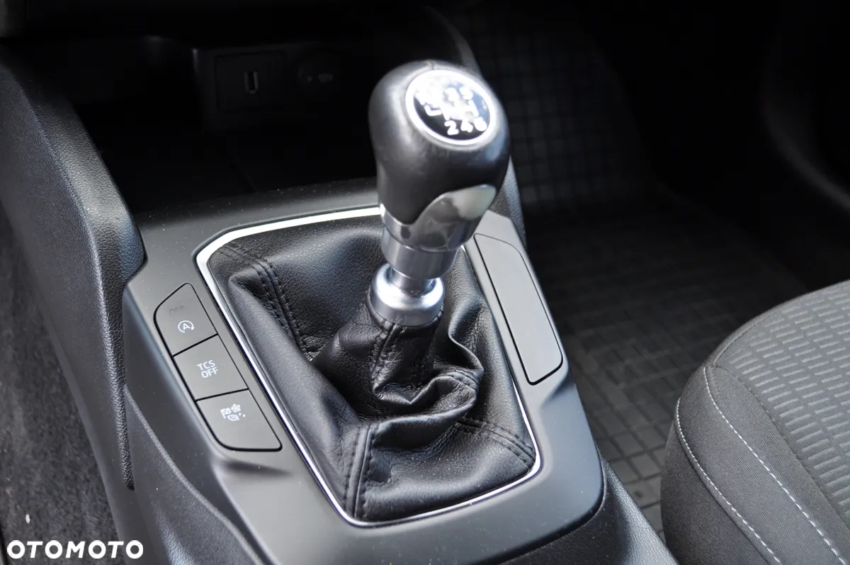 Ford Focus 1.5 EcoBlue Active Business - 30