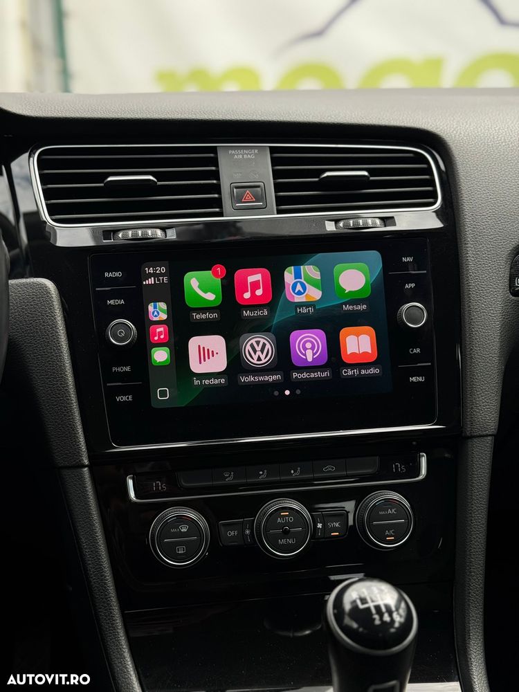 Volkswagen Golf - 30