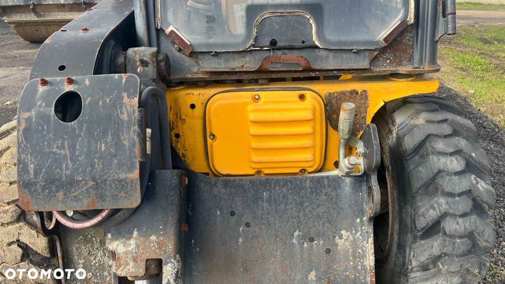 JCB Robot 160 4X4 - 24