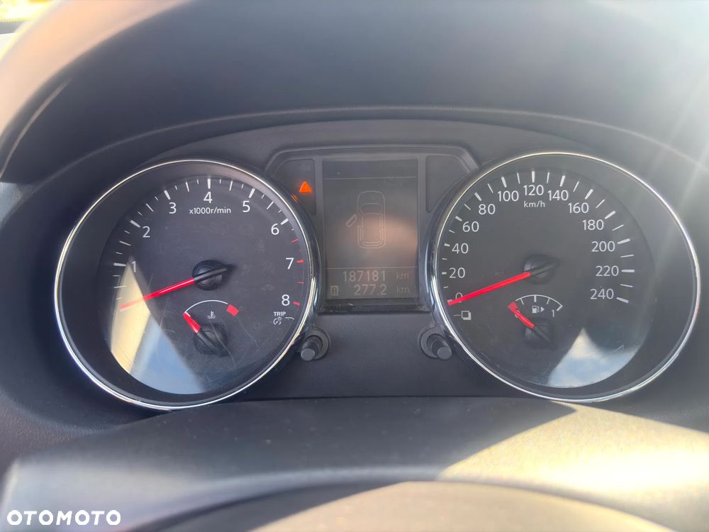 Nissan Qashqai 2.0 4 x 4 acenta - 12