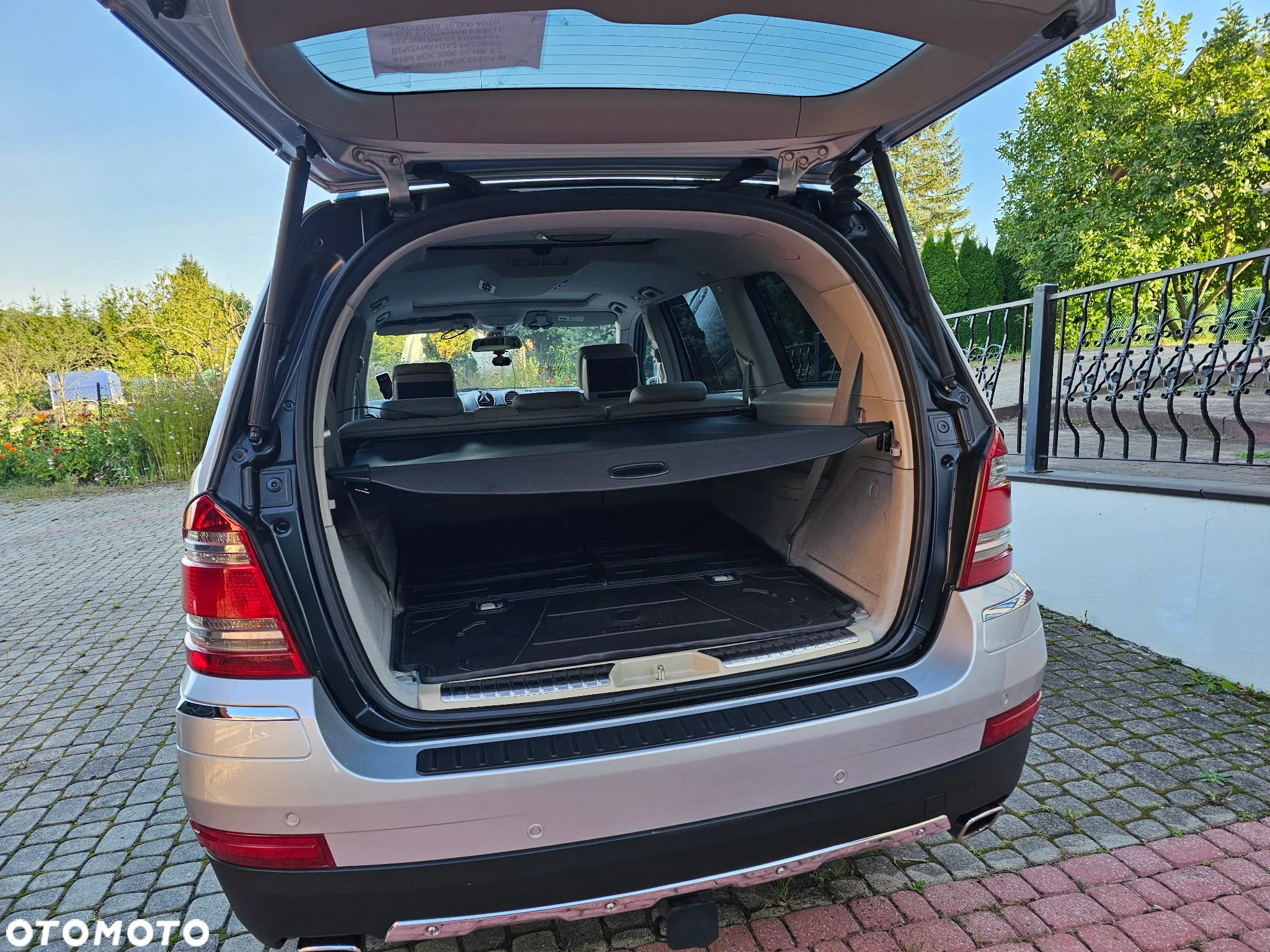 Mercedes-Benz GL 450 4Matic 7G-TRONIC - 28