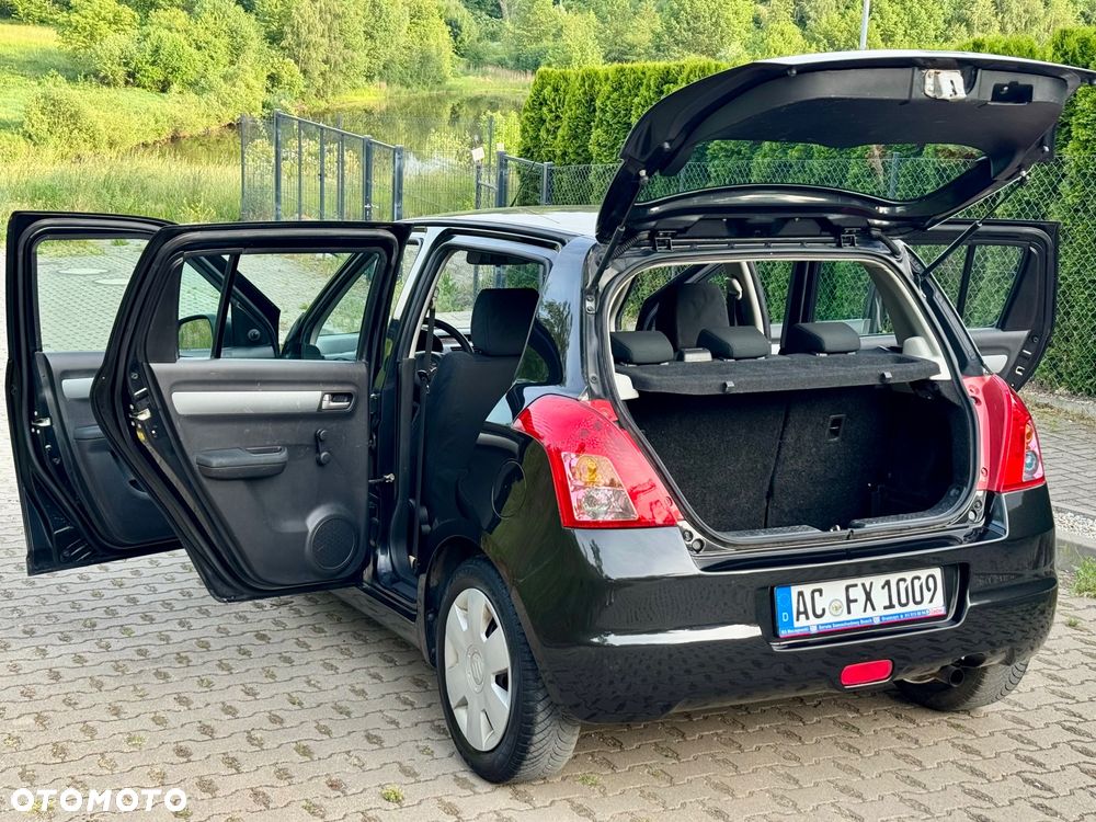 Suzuki Swift 1.3 Comfort - 29