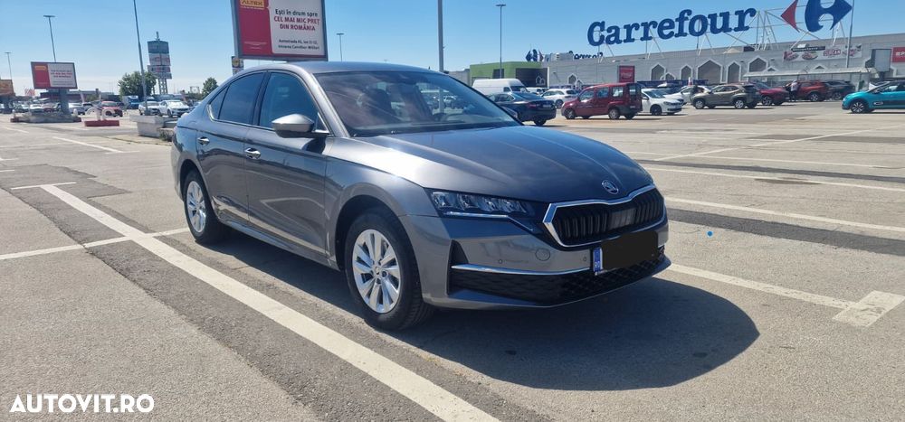 SKODA Octavia 2024 — imagine 4