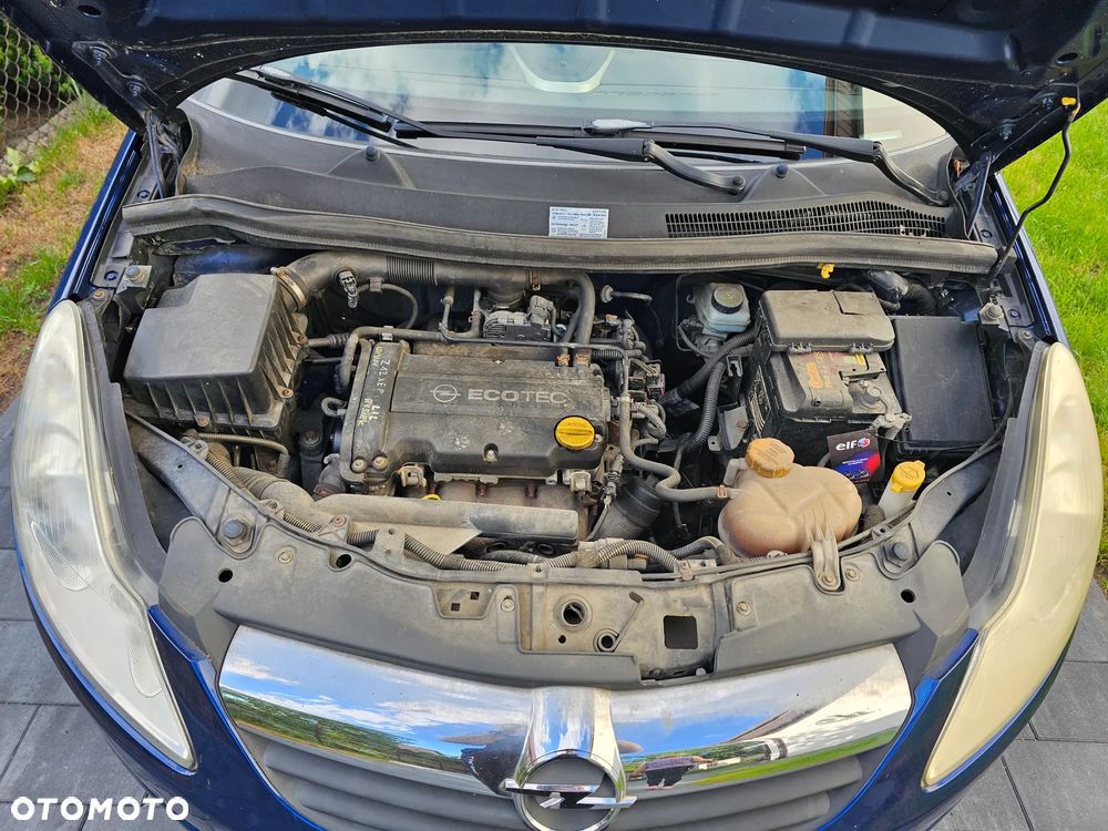 Opel Corsa 1.2 16V Enjoy - 10