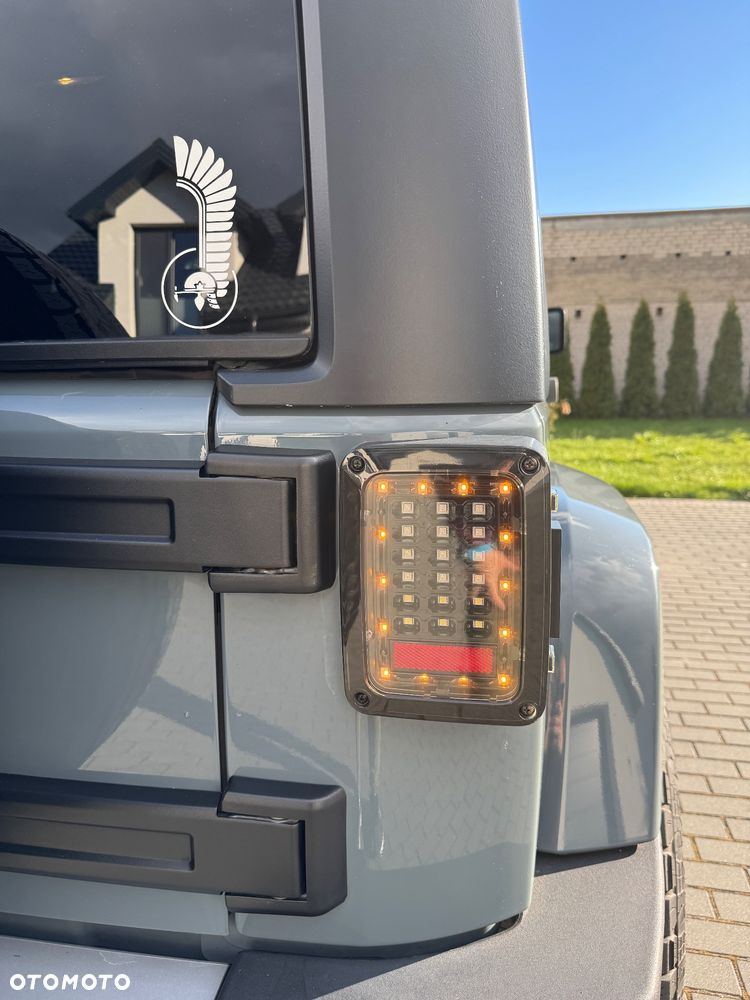 Jeep Wrangler 3.6 Unlim Sahara - 12