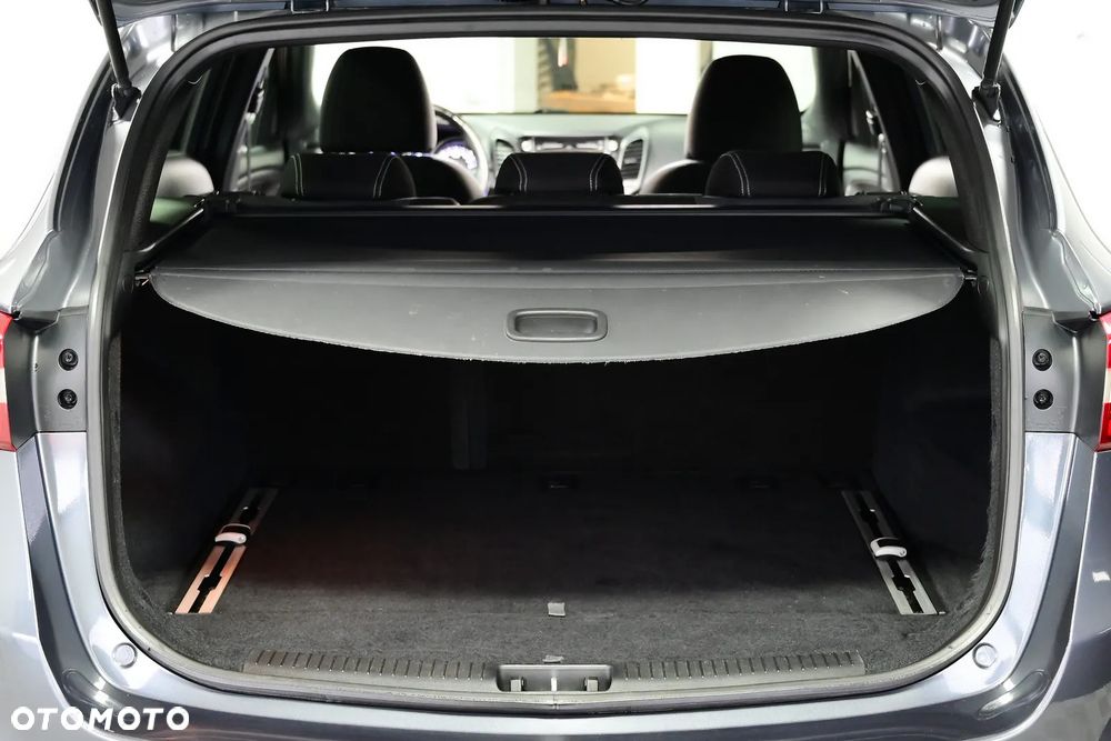 Hyundai i30 blue Kombi 1.6 CRDi DCT Passion - 33