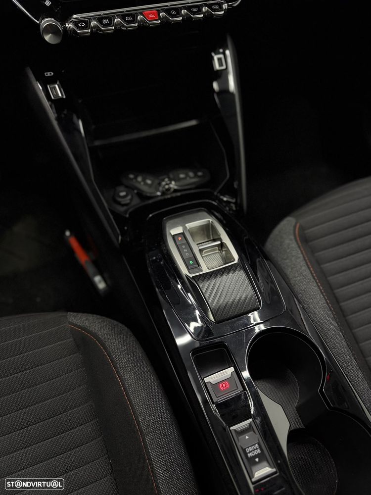 Peugeot e-208 Active Pack - 13