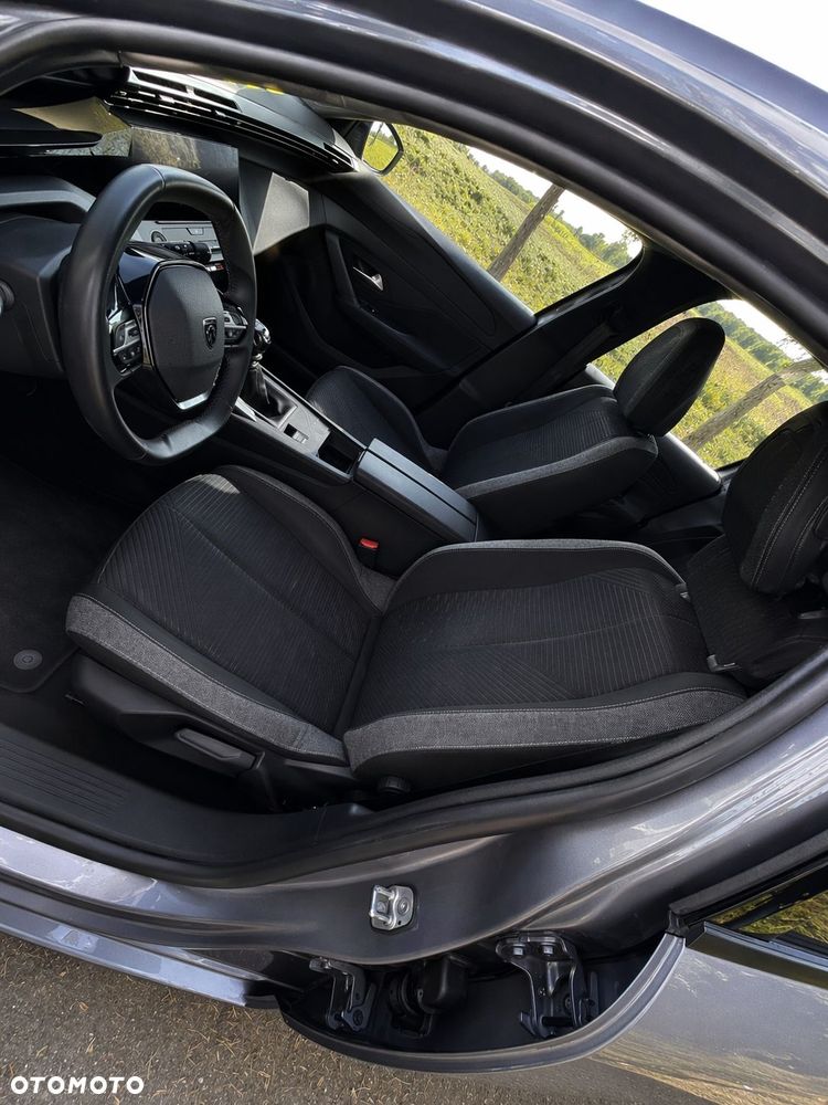 Peugeot 308 1.2 PureTech Allure S&S - 11