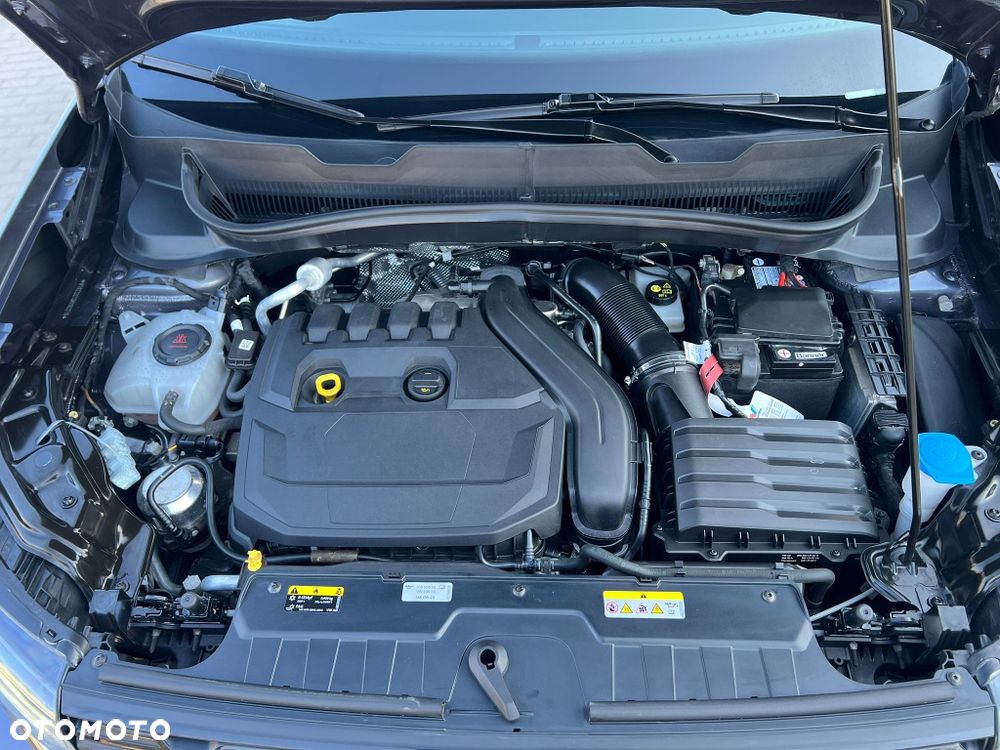 Volkswagen T-Cross - 8