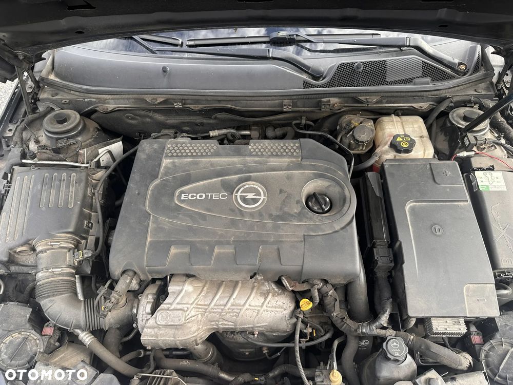 Opel Insignia 2.0 CDTI 4x4 - 13